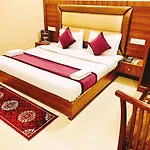 Hotel Royal Villa